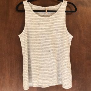 Stylish Banana Republic Linen/Cotton Tank